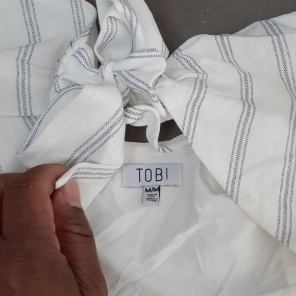 Top - Picture 4 of 4